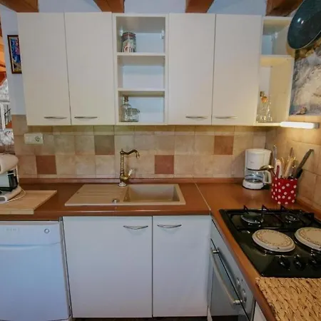 House Rusula * Vrsine