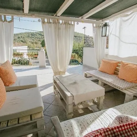 Nyaraló House Rusula