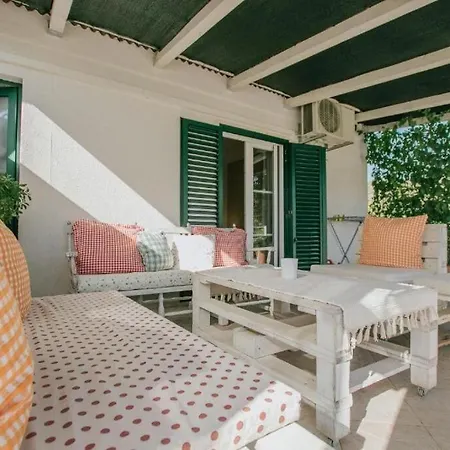 House Rusula * Vrsine